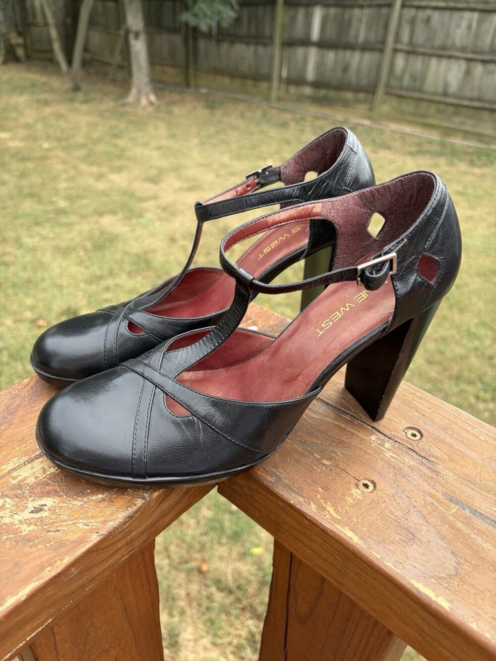 Y2K Nine West Black Leather T-Strap High Heel Shoes Round Toe Size 7